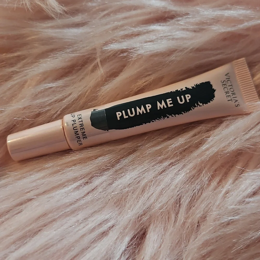 🆕️SEALED🆕️Victoria's Secret Plump Me Up Extreme Lip Plumper Almost Nude